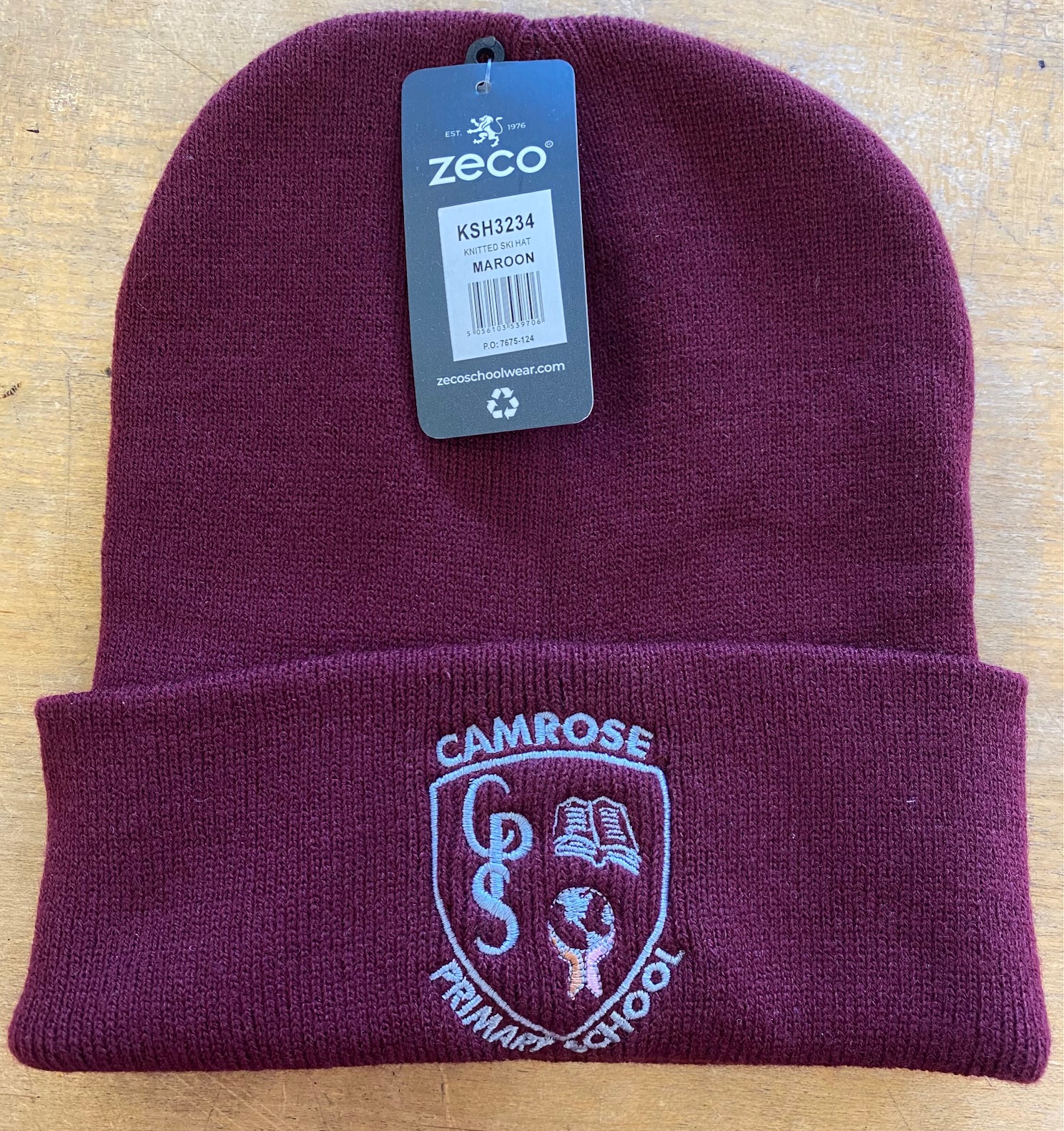 Camrose_Primary_School_Knitted_Winter_Hat